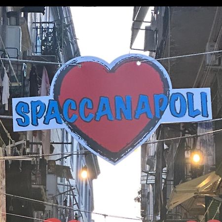 La Casa Di Patta A Spaccanapoli Exterior foto
